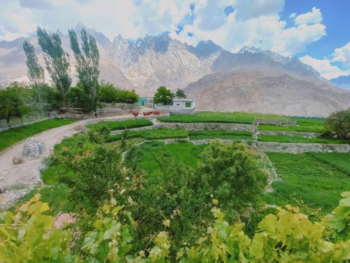 Masherbrum House Villa Khaplu Eksteriør bilde